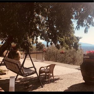 Meet your Posher, Hope